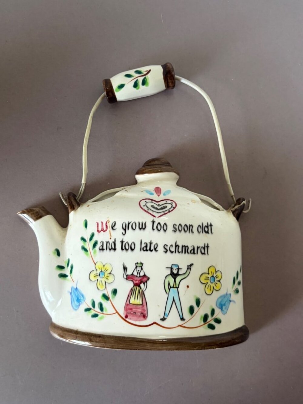Decorative Ceramic Teapot Wall Pocket With Handle